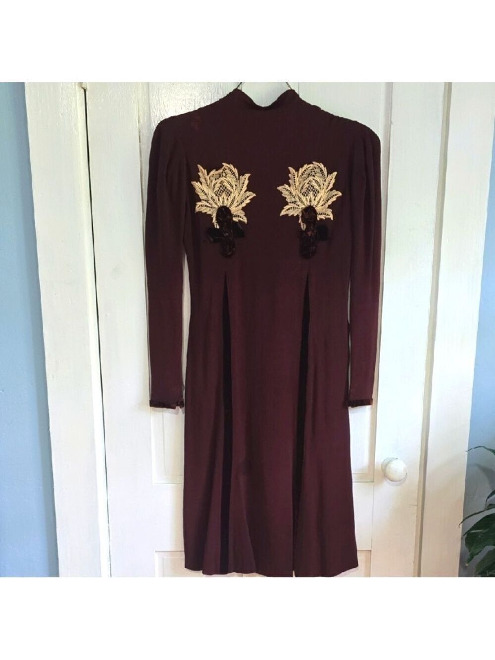 Authentic Vintage 1930s Elegant Crepe High Neck Dress w/ Lace &Velvet Trim Bust